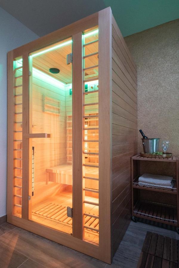Wellness Studio D'Or - Exclusive New Apartment With Whirlpool, Sauna, Sunny Terrace, Private Parking Пореч Экстерьер фото